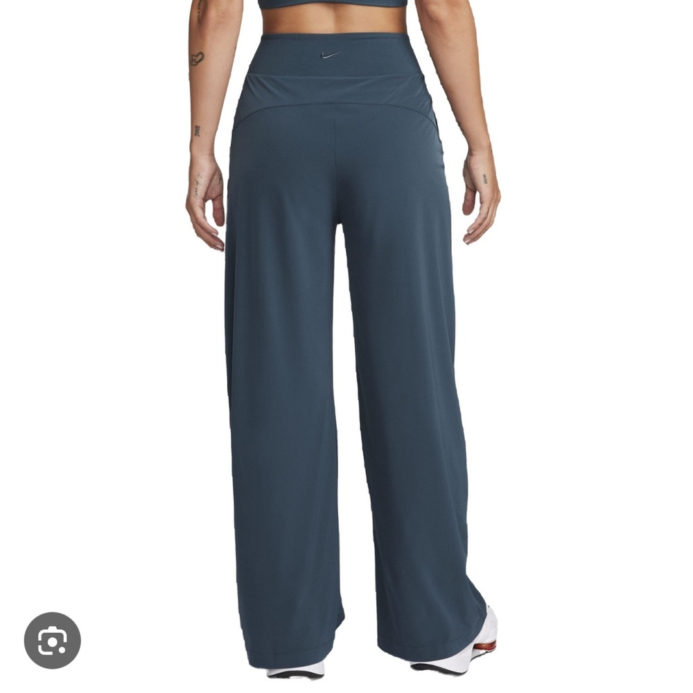 NIKE WOMENS BLISS WIDE LEG PANT